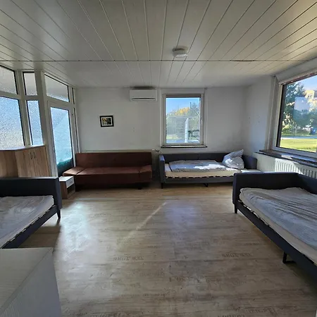 Ferien Und Monteurzimmer Eisenhüttenstadt