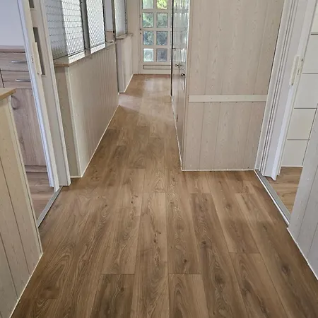 Apartment Ferien Und Monteurzimmer Eisenhüttenstadt