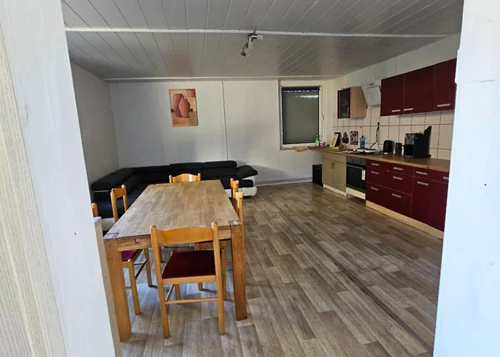 Ferien Und Monteurzimmer Apartamento Eisenhüttenstadt