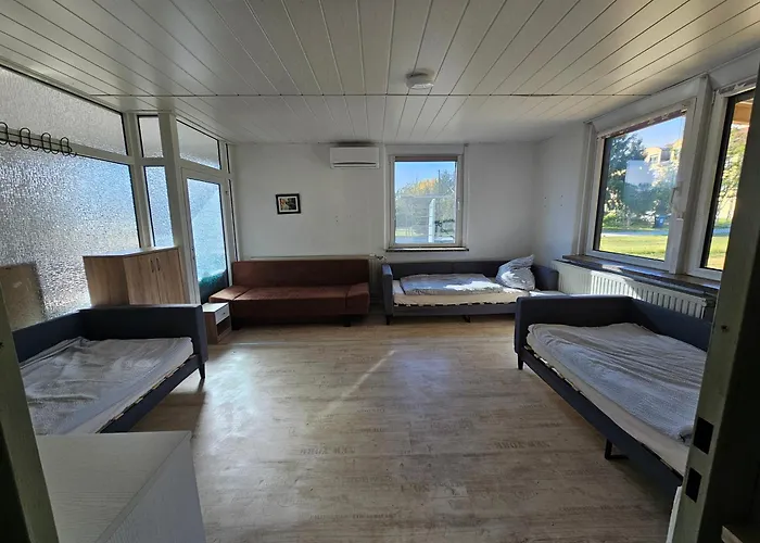 Ferien Und Monteurzimmer Eisenhüttenstadt